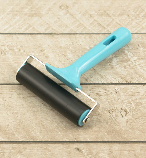 Couture Creations * Brayer Roller (10cm width Deluxe soft grip handle) | RR