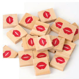 Kiss Wooden Scrabble Tiles