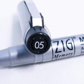 Zig Millenium Pen - 05 Black (0.45mm)